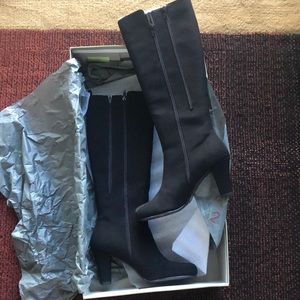 New Black “Quick Role” boots - A2 by Aerosoles